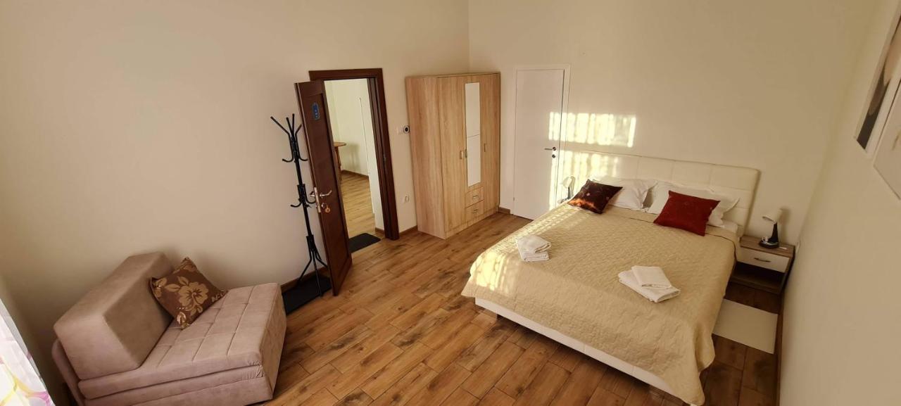 Kvija Rooms Subotica Eksteriør billede