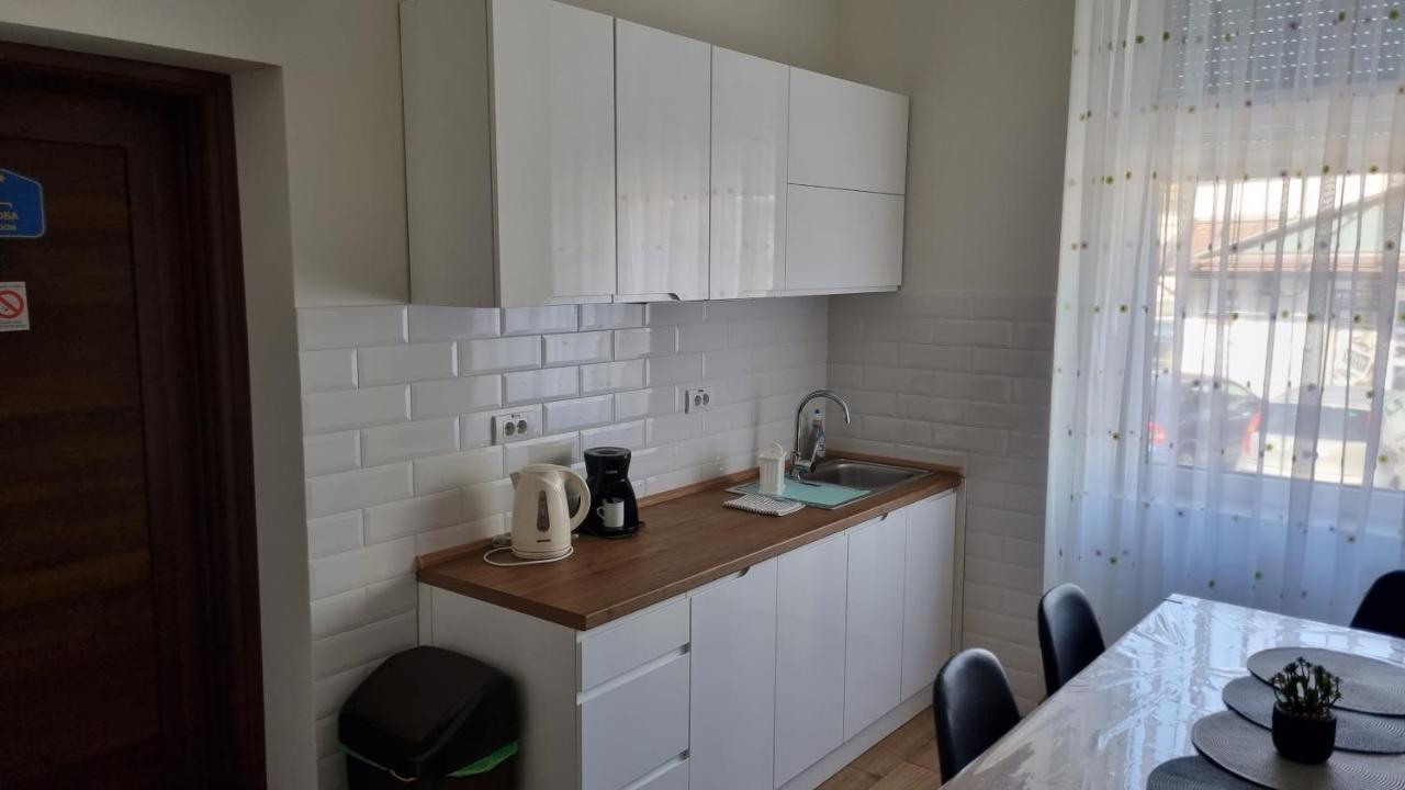 Kvija Rooms Subotica Eksteriør billede